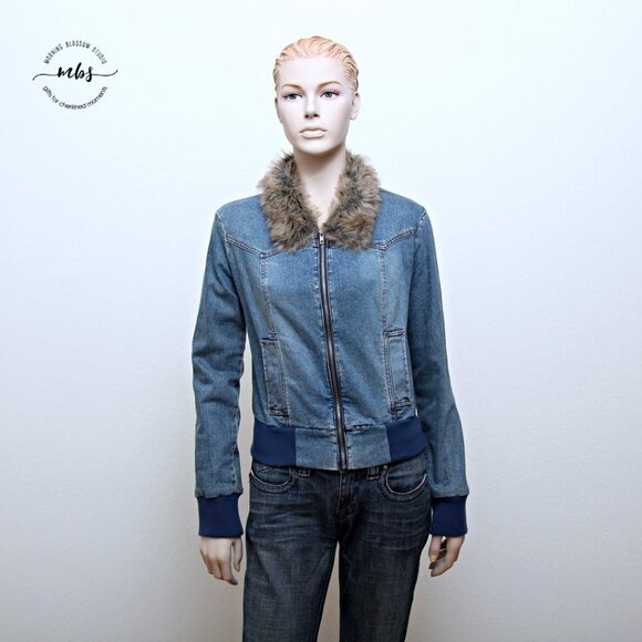 XOXO Denim Faux Fur  Cropped Jacket - Picture 4 of 10